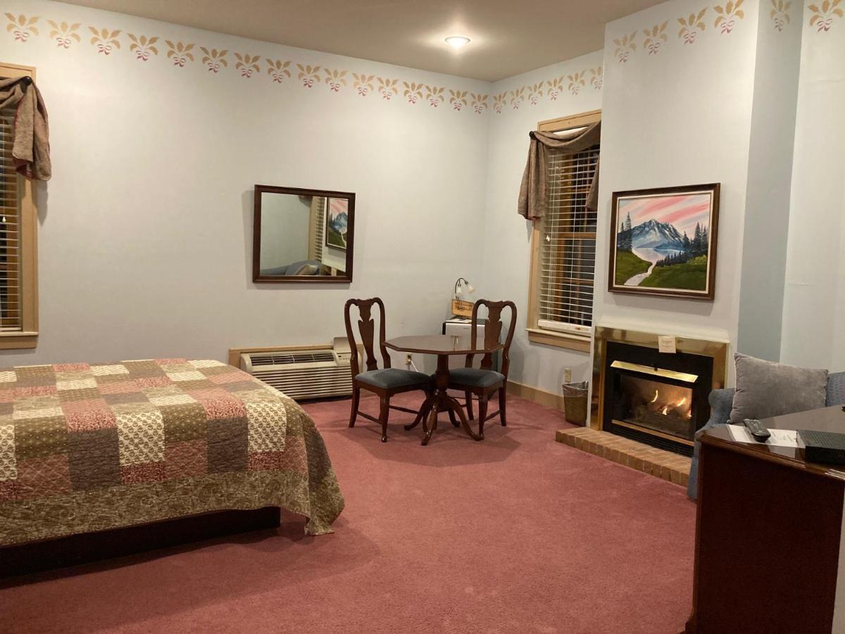 Oak Valley And Bed and breakfast Geneseo