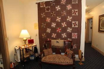 Oak Valley And Bed and breakfast 4*